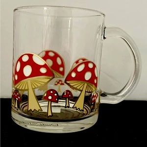 Dwell Studio Mushroom Glass Coffee Cup Mug 18 Ounce